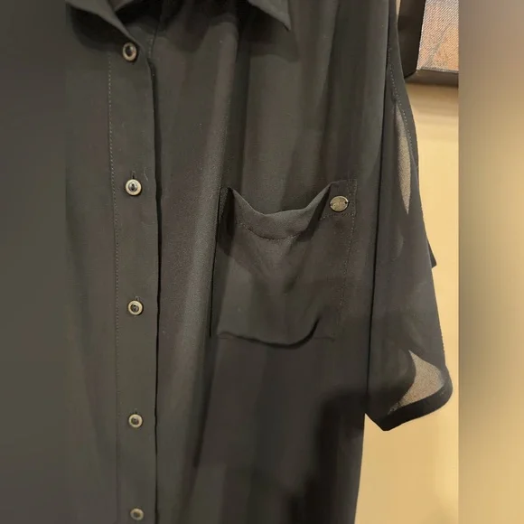 Guess Black Sheer Cold Shoulder Blouse Size Large - Picture 5 of 12